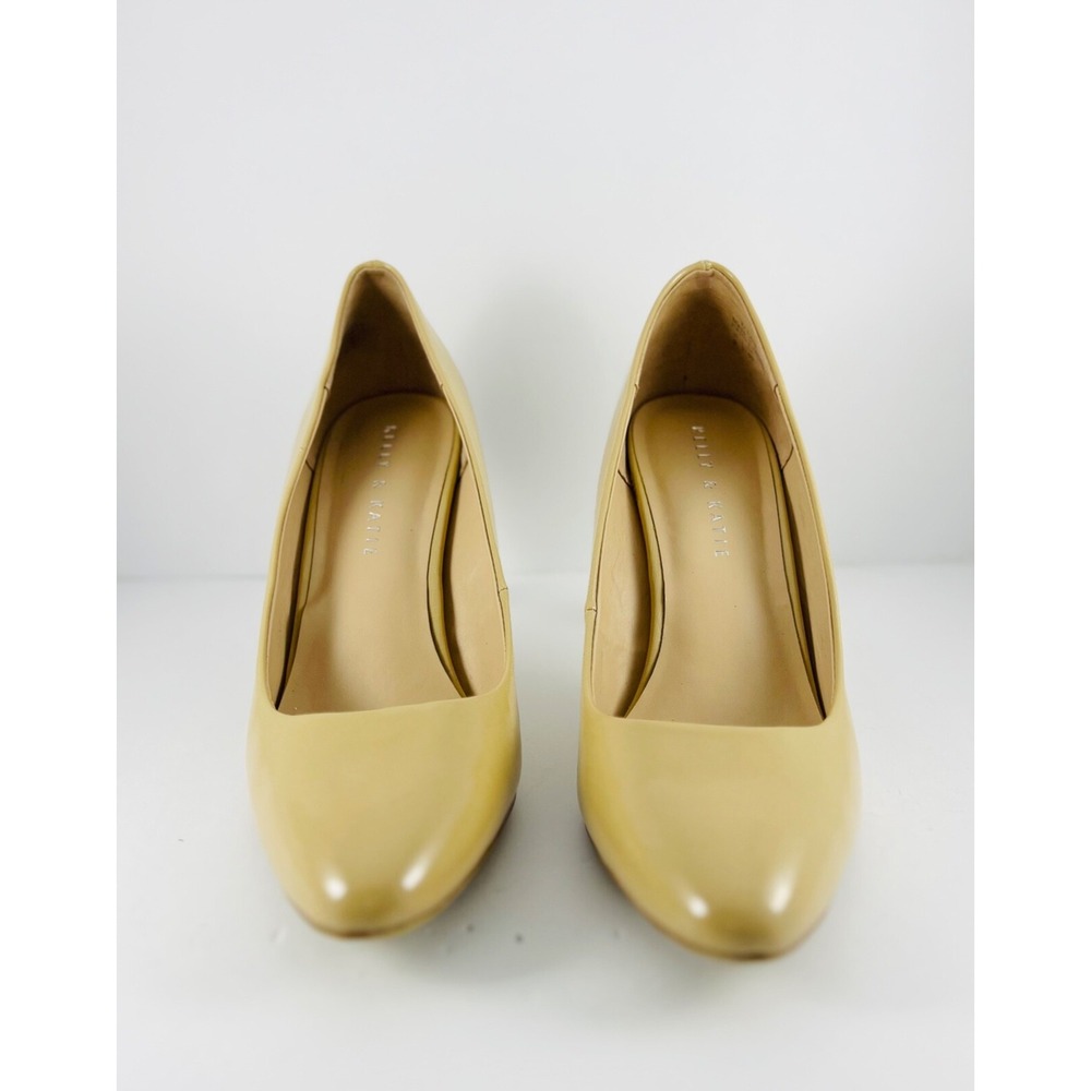 Kelly & Katie KK Tiana Beige Pump Heels Womens Size 9 Almond Toe Slip On Shoes
